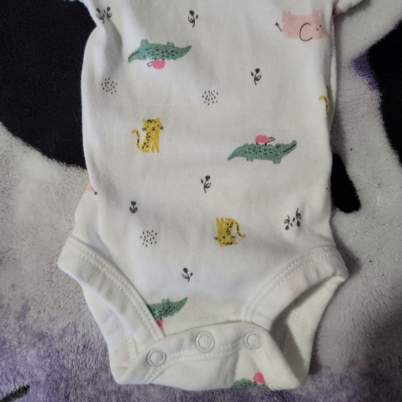 5/$13 Carter's Animals Onesie - Picture 2 of 4